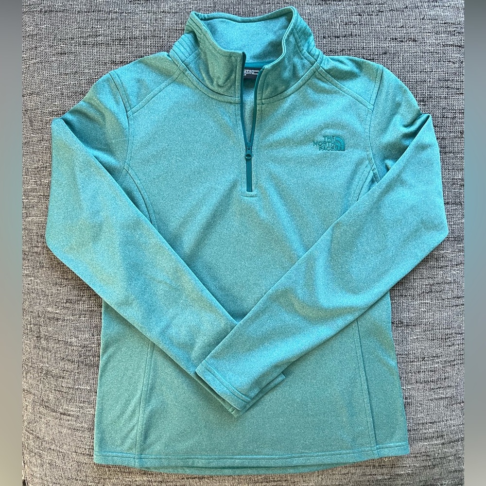 MOVING SALE 🏡 The North Face Tech Glacier Quarter Zip Up Sweater Pullover- S